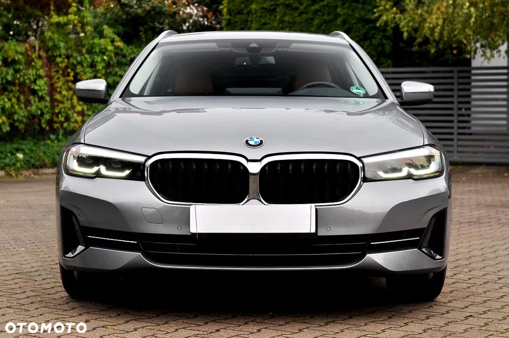 BMW Seria 5 520i Touring - 7