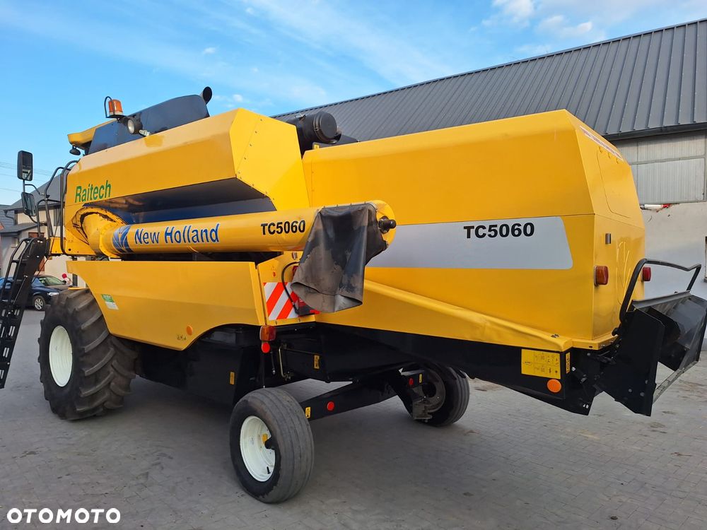 New Holland TC5060 - 10