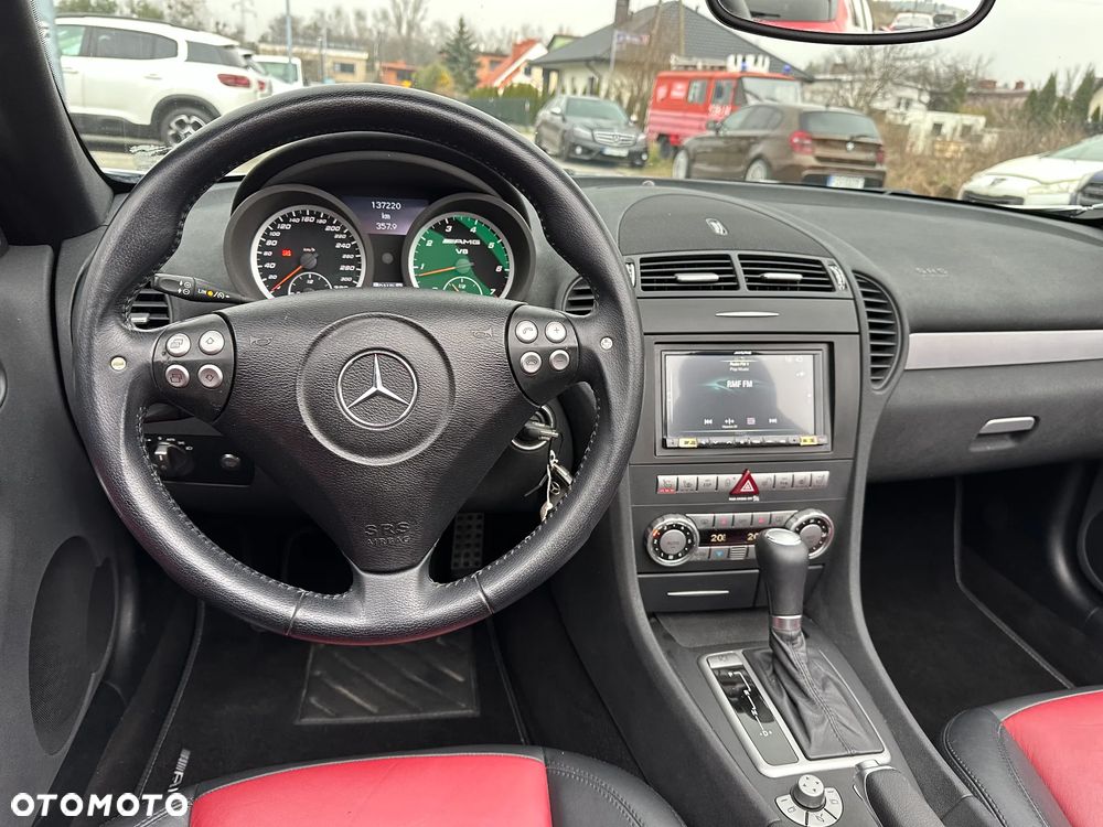 Mercedes-Benz SLK 55 AMG - 15