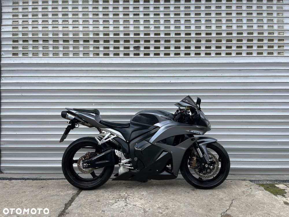 Honda CBR - 5