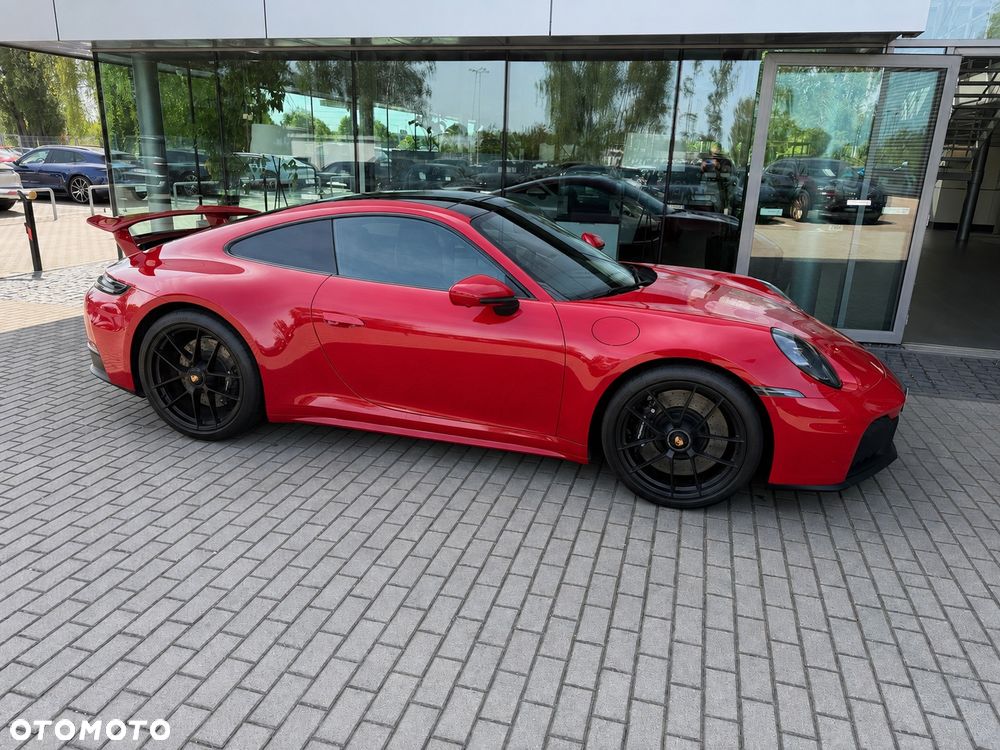 Porsche Carrera GT - 2