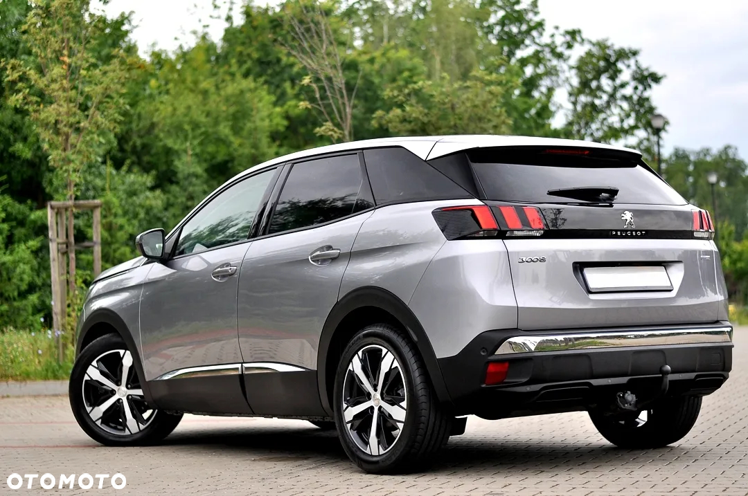 Peugeot 3008 1.2 PureTech Allure S&S - 11