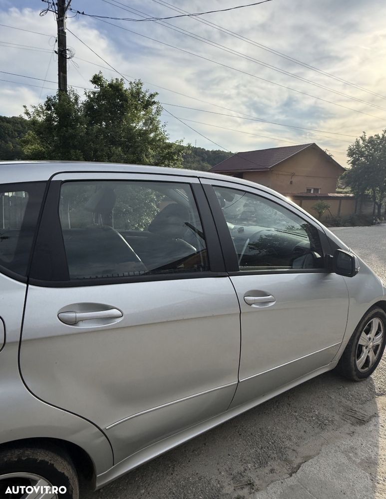 Mercedes-Benz A 180 CDI - 4