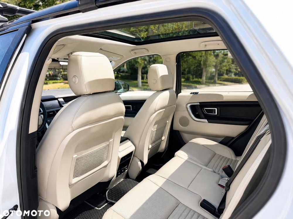 Land Rover Discovery Sport 2.0 Si4 HSE Luxury - 9