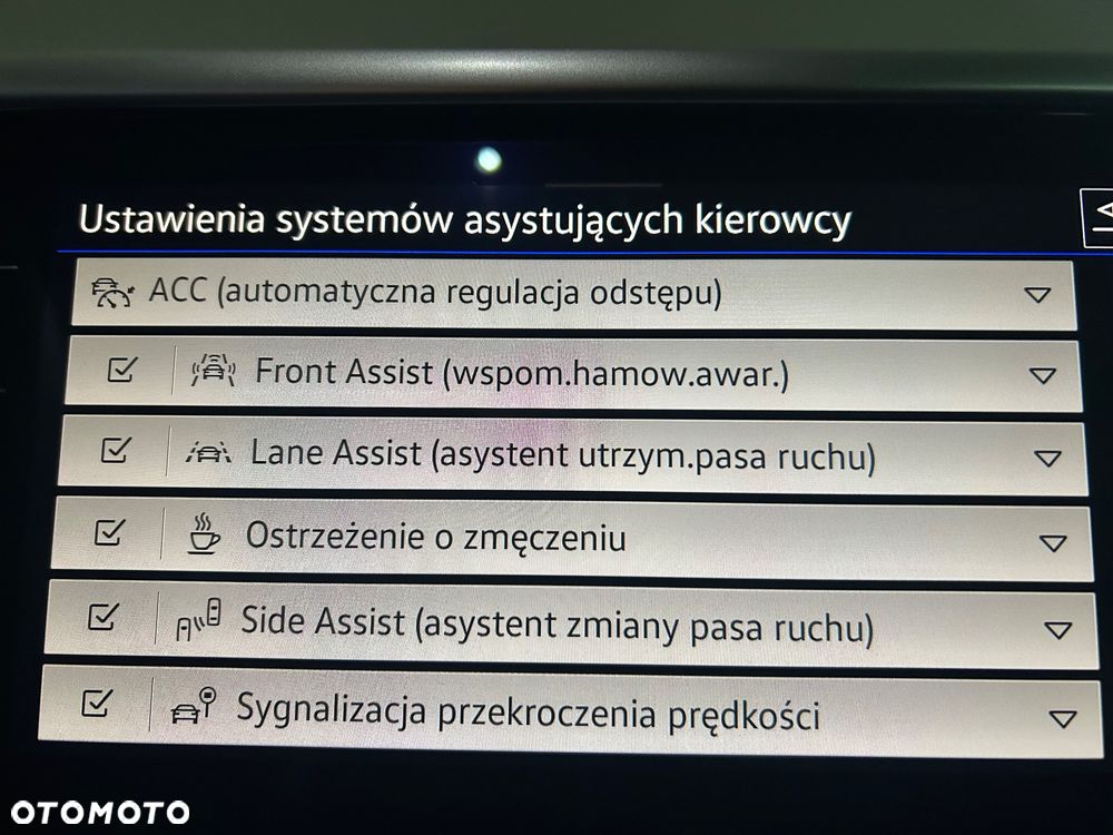 Volkswagen Arteon 2.0 TSI 4Motion R DSG - 36