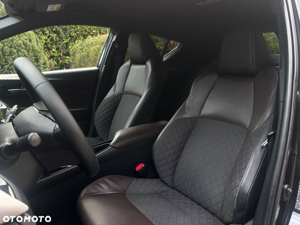 Toyota C-HR Business-Edition - 18