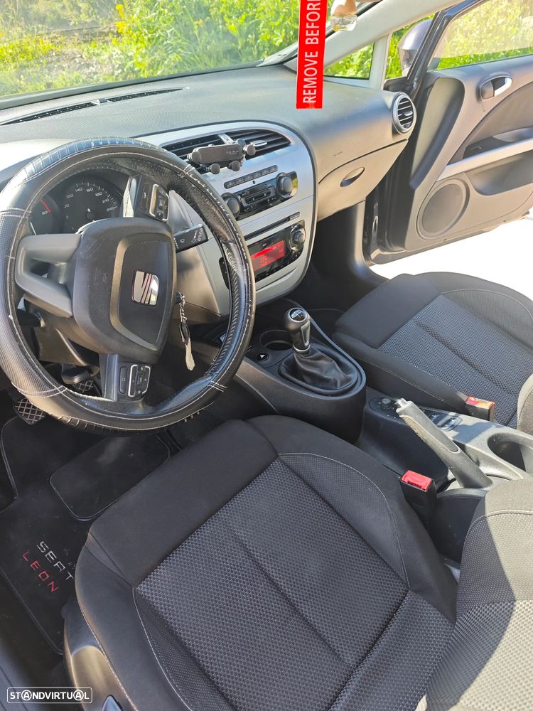 SEAT Leon 1.6 TDI Sport - 13