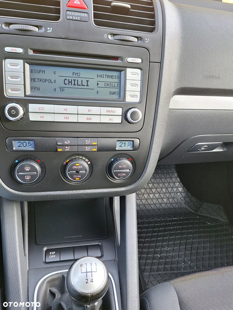 Volkswagen Golf 1.6 Tour Edition - 22