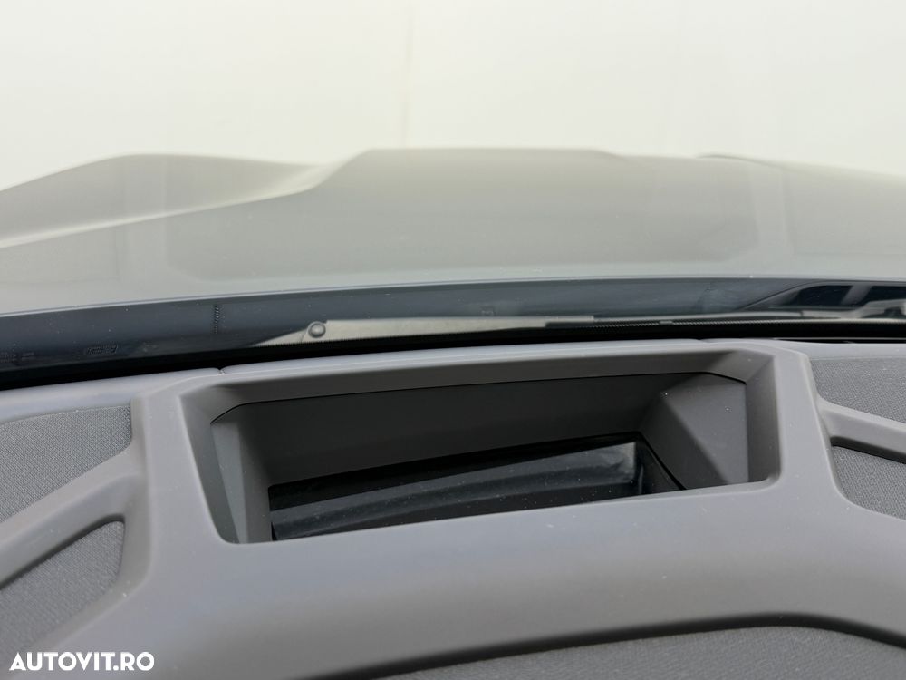 BMW XM Label - 26