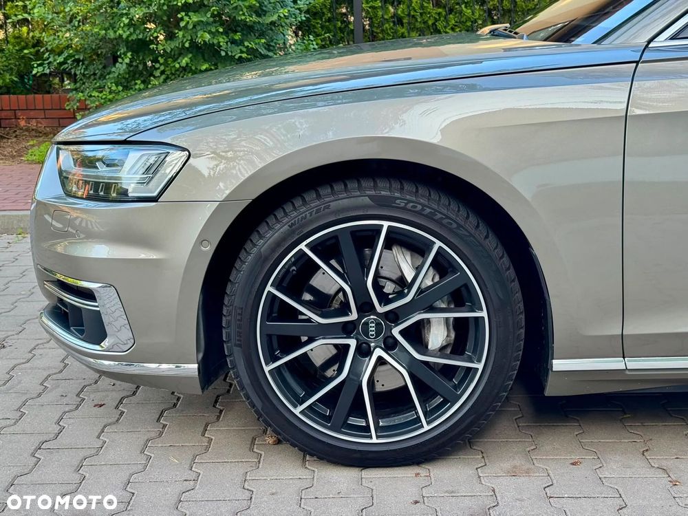 Audi A8 - 16