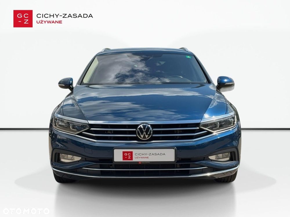 Volkswagen Passat - 9