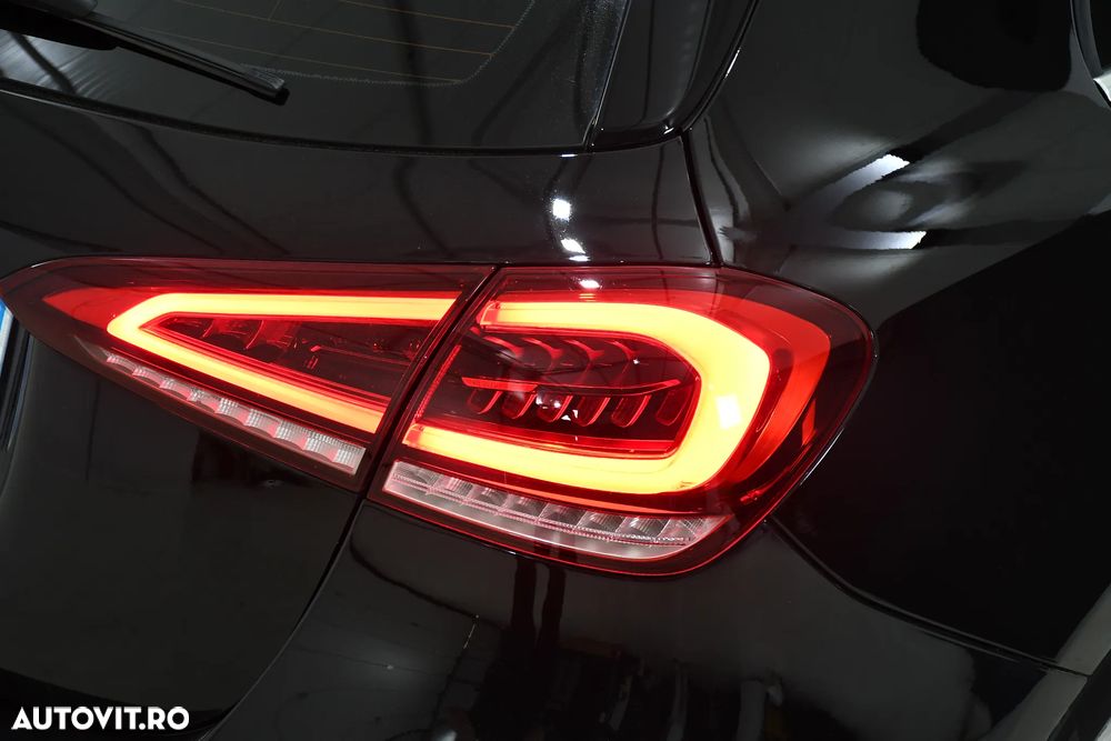 Mercedes-Benz A 180 d 7G-DCT Progressive - 24