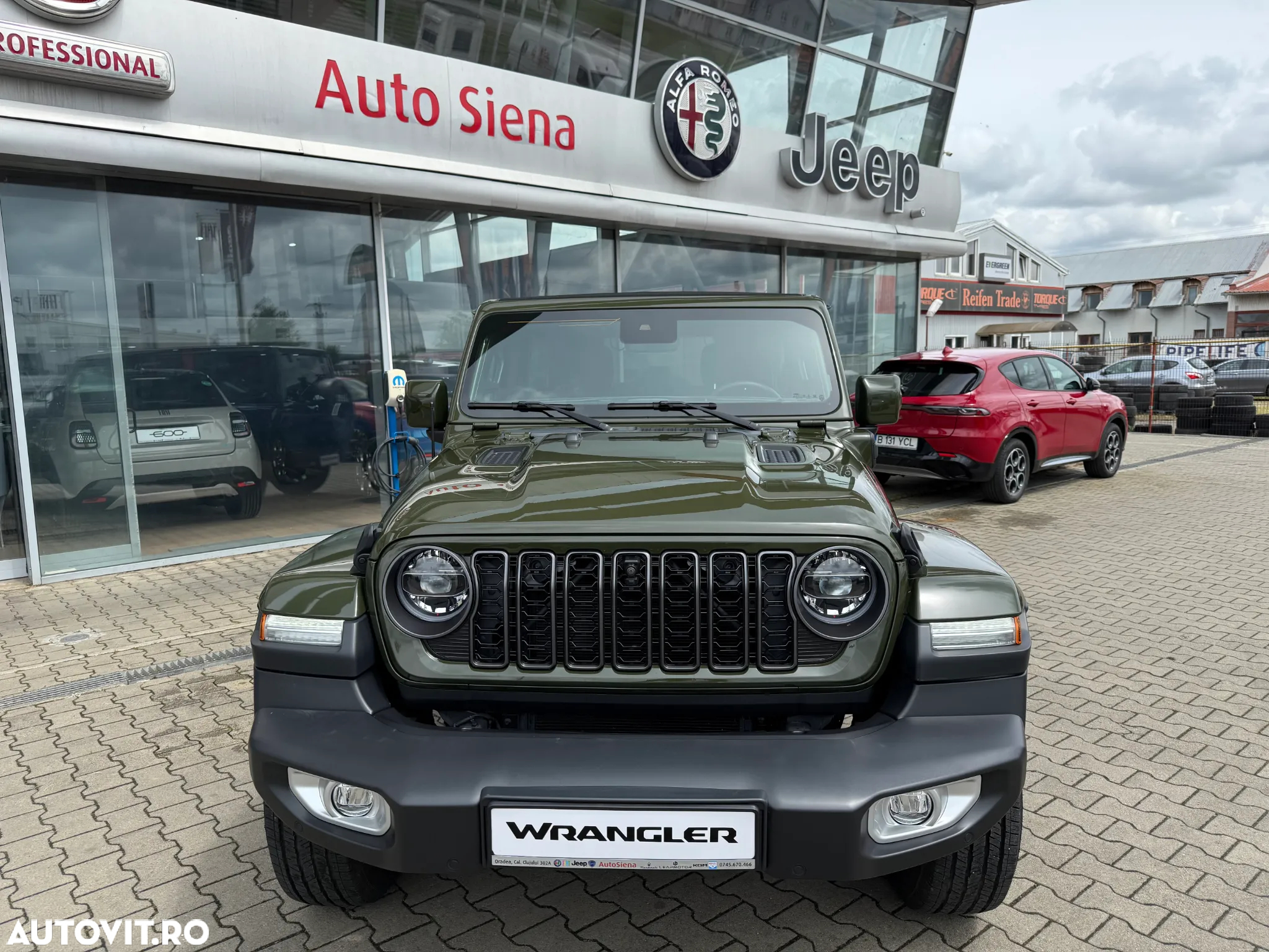 Jeep Wrangler Unlimited 2.0 4xe Plug-In Hybrid Softtop Sahara - 6