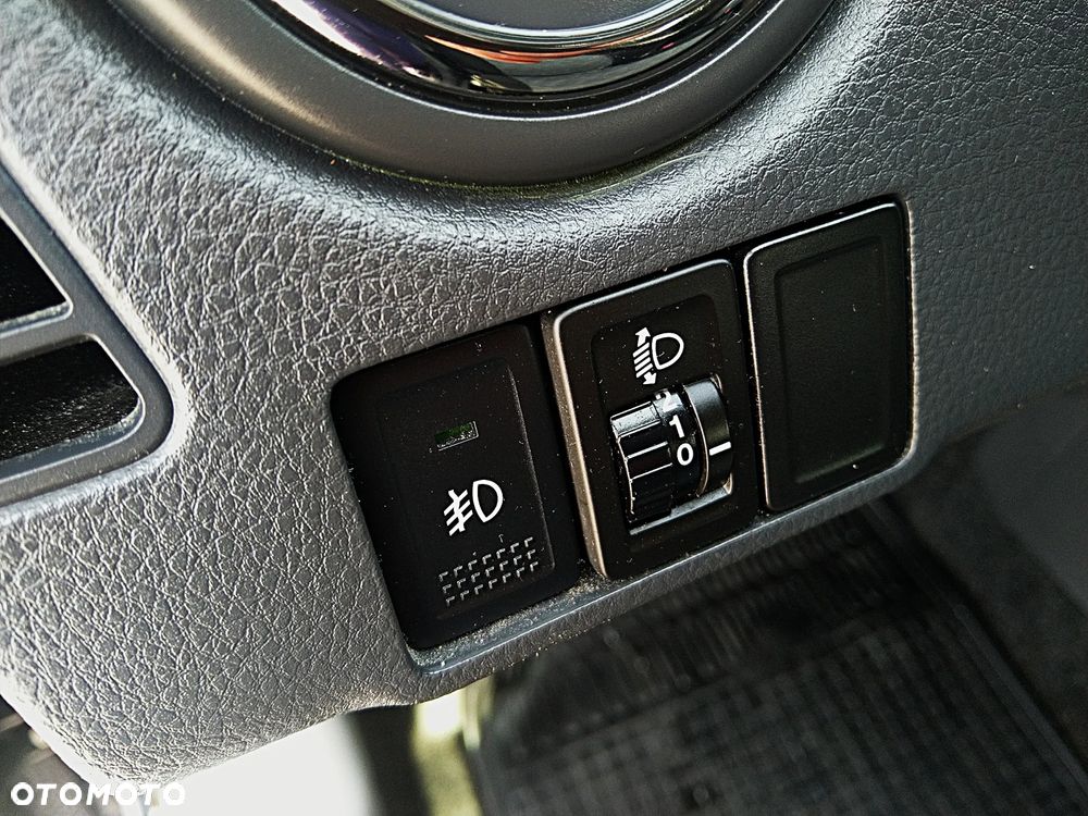 Suzuki SX4 1.6 Comfort Plus - 25