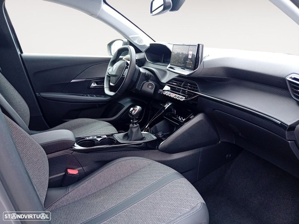 Peugeot 208 1.2 PureTech Allure - 15