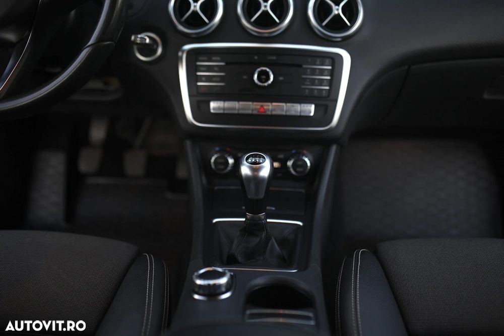 Mercedes-Benz A 180 CDI BlueEFFICIENCY Edition - 11