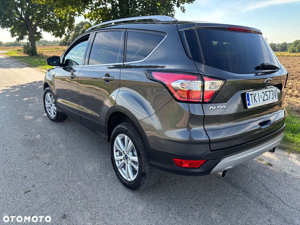 Ford Kuga - 10
