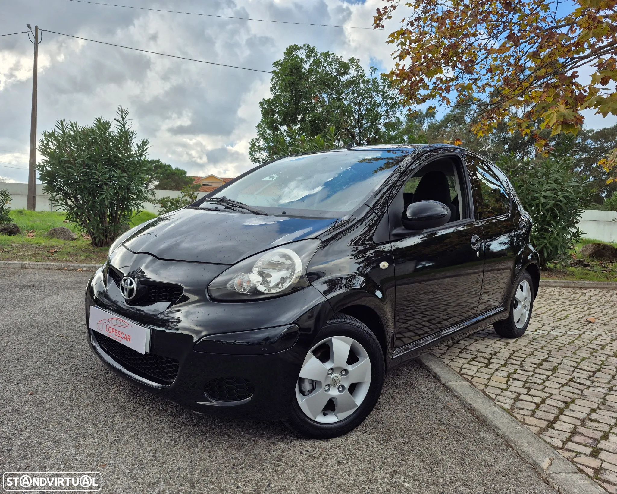 Toyota Aygo 1.0 + AC - 1