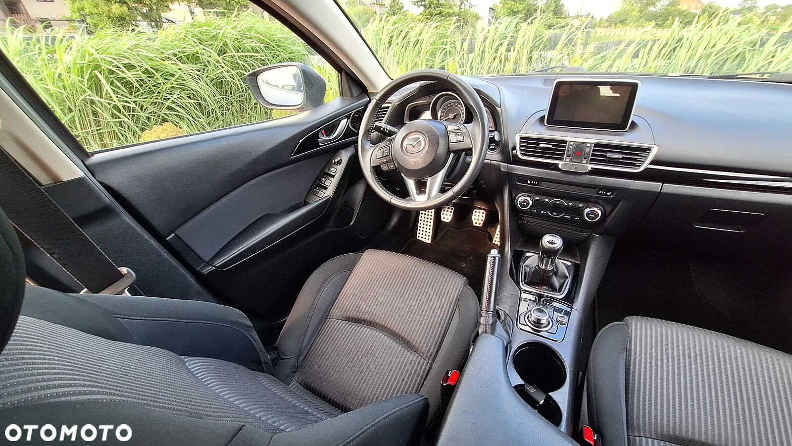 Mazda 3 - 10