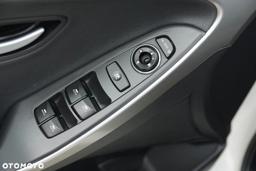 Hyundai i30 1.6 GDI Premium - 24