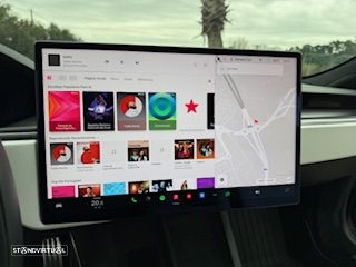 Tesla Model S Plaid AWD - 10