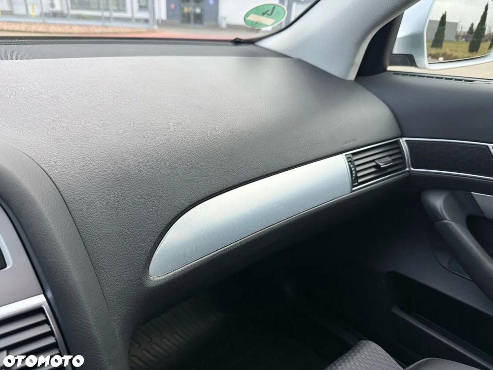 Audi A6 Avant 2.8 FSI Multitronic - 32