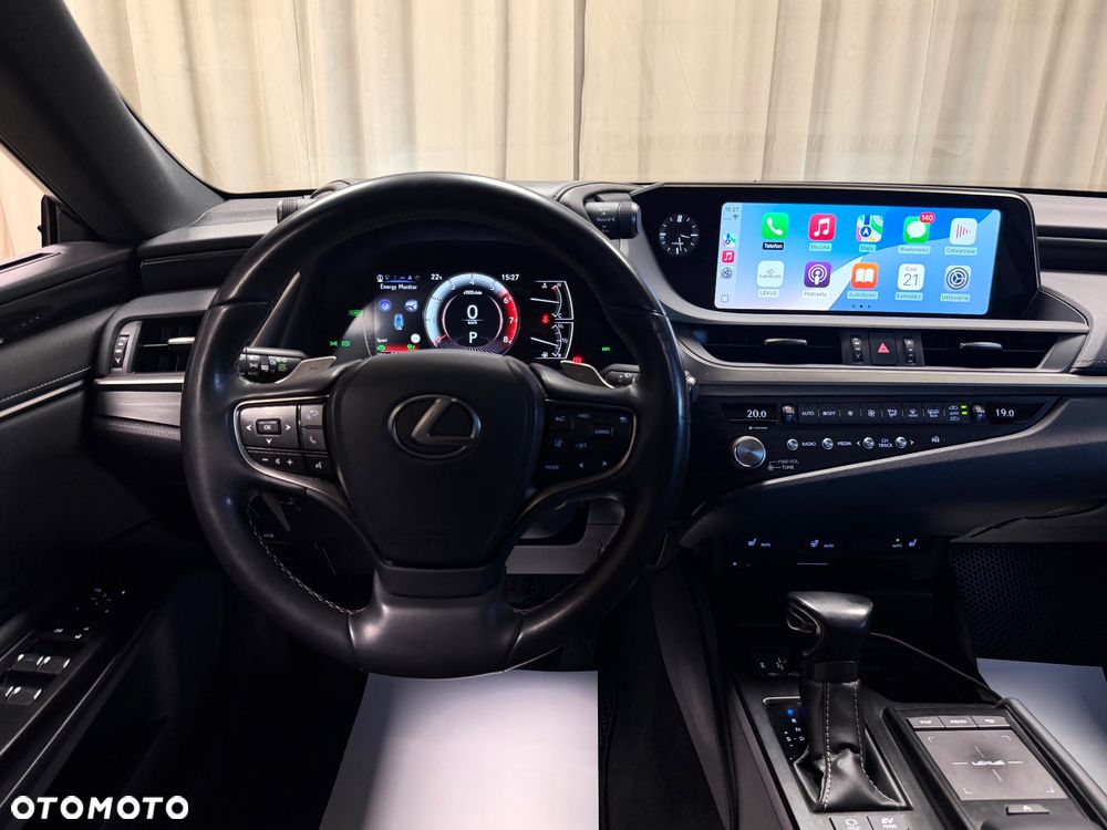 Lexus ES 300h Business Edition + - 5