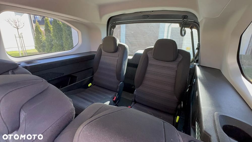 Opel Combo - 17