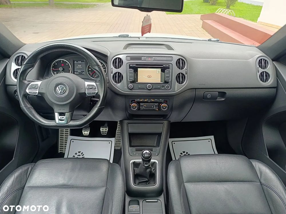 Volkswagen Tiguan 2.0 TDI 4Mot R-Style - 24
