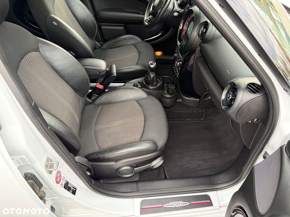 MINI John Cooper Works ALL4 - 31