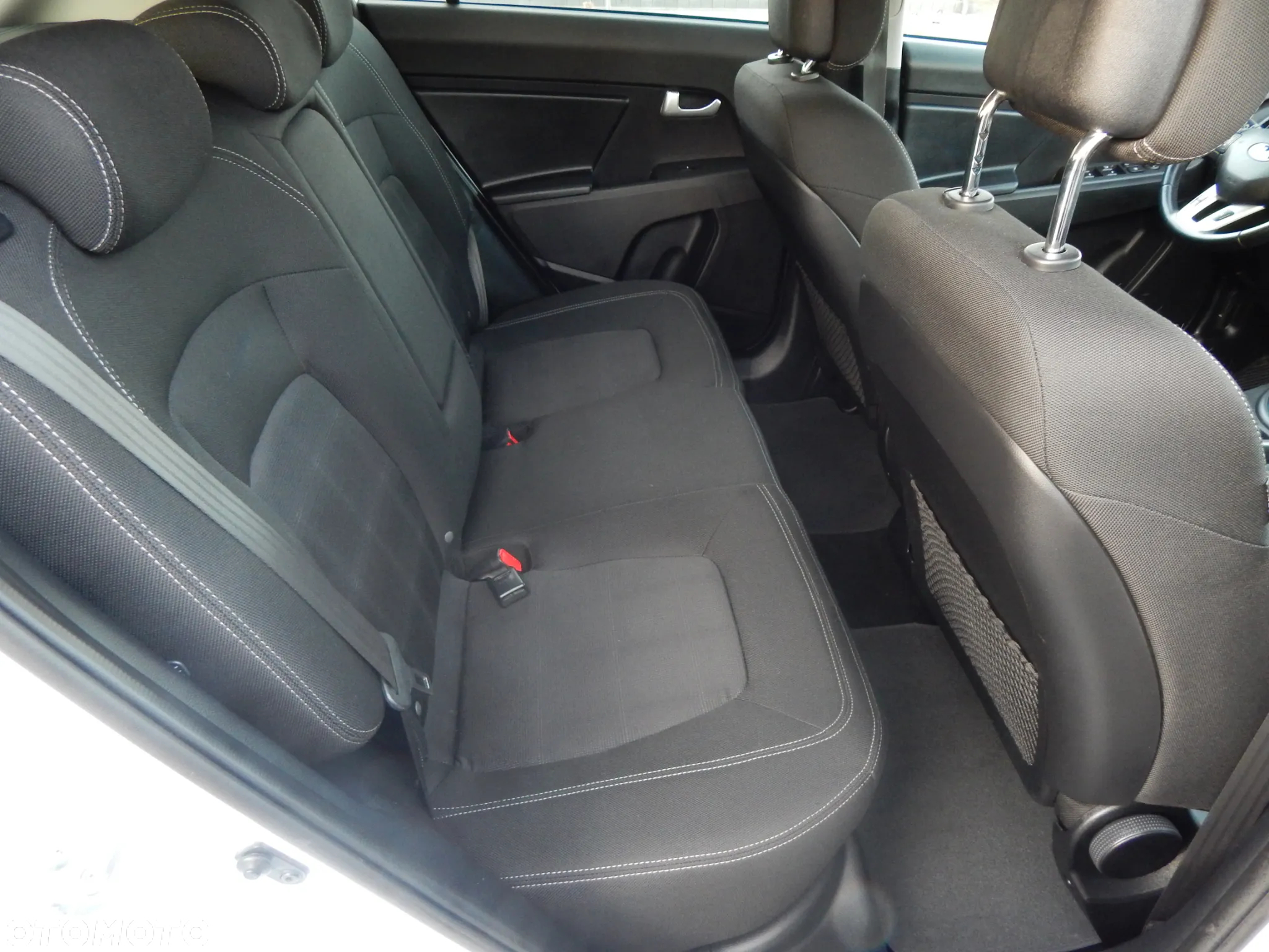 Kia Sportage 1.7 CRDI 2WD Attract - 8