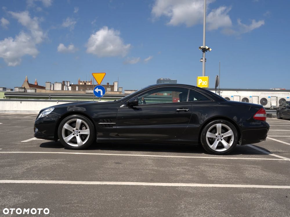 Mercedes-Benz SL - 6