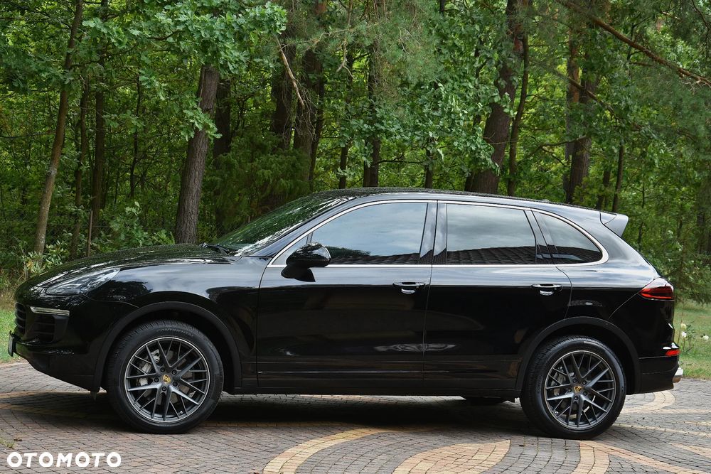 Porsche Cayenne S - 23