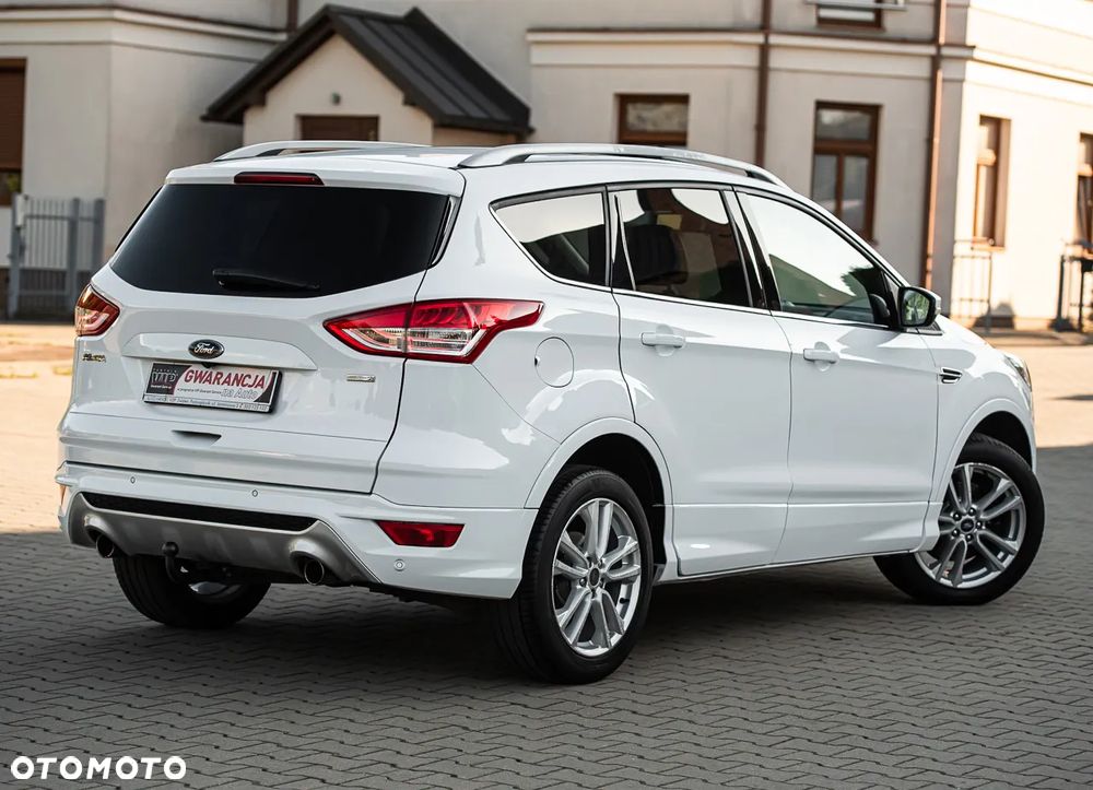 Ford Kuga 1.5 EcoBoost 4WD Titanium - 9