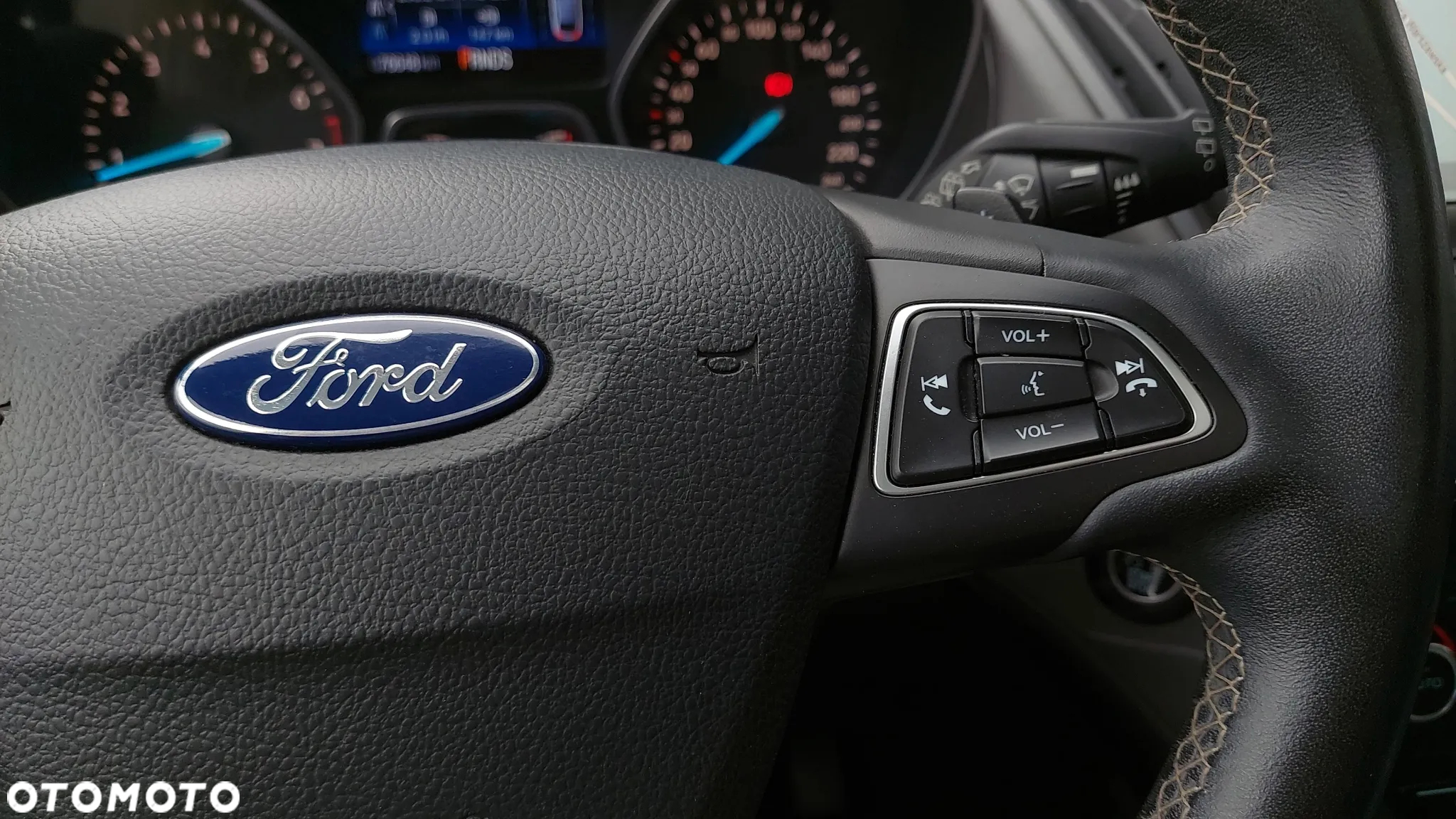 Ford Kuga Vignale 1.5 EcoBoost AWD ASS - 16