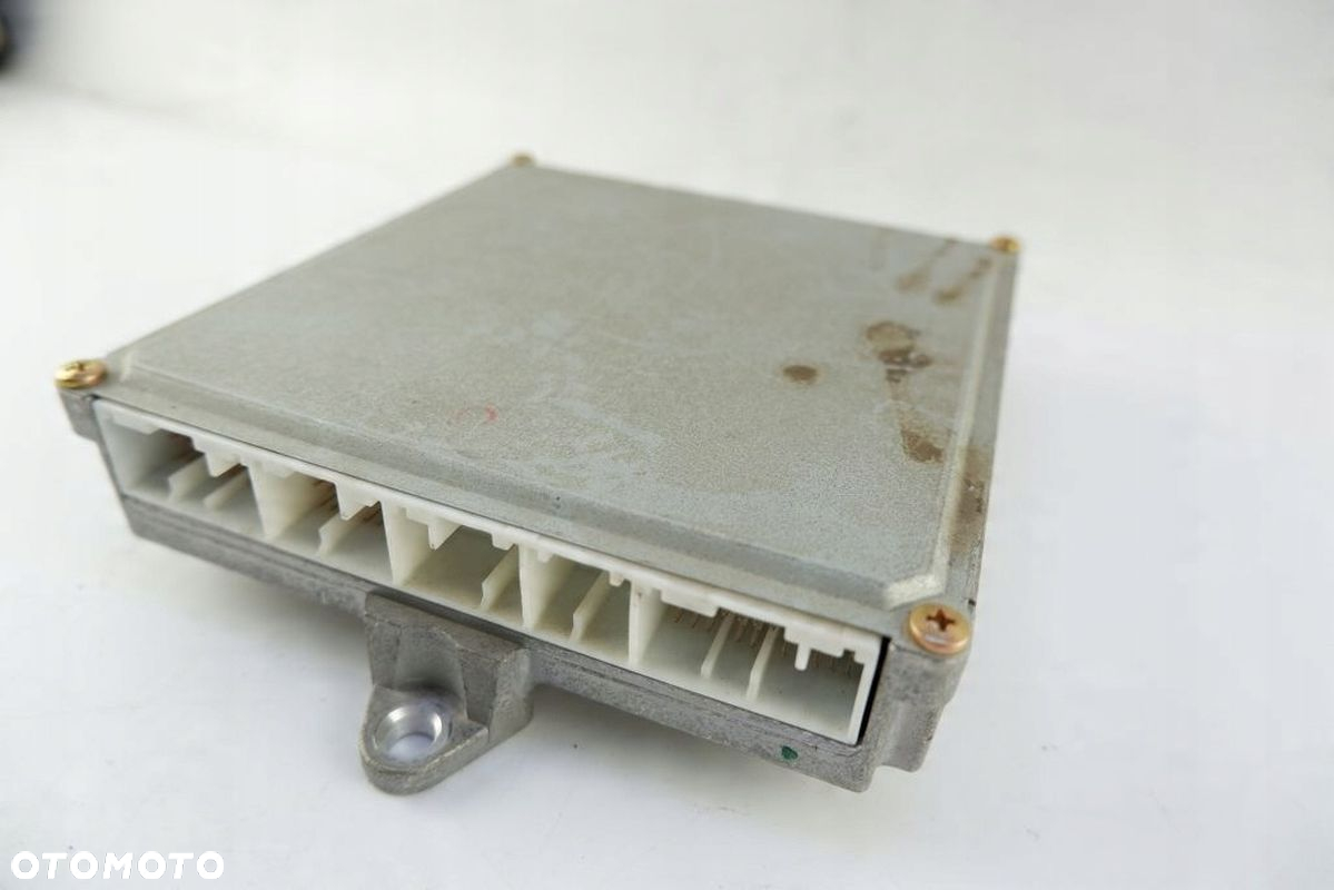 KOMPUTER SILNIKA HONDA ACCORD VII 2.0 37820-RBA-G02 - 3