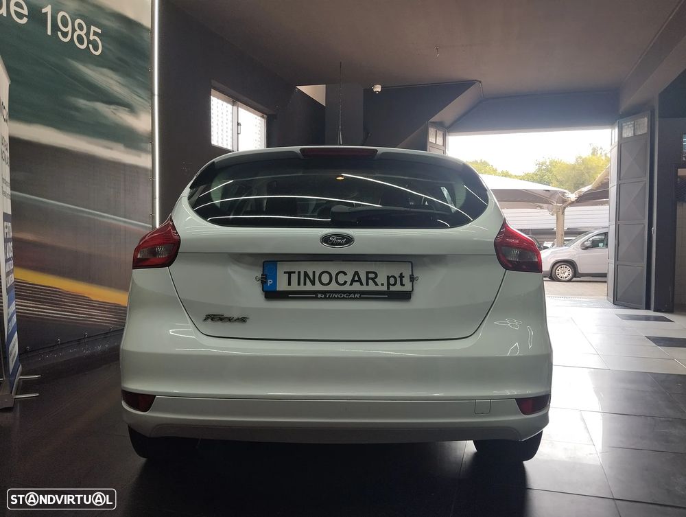 Ford Focus 1.5 TDCi Titanium - 10