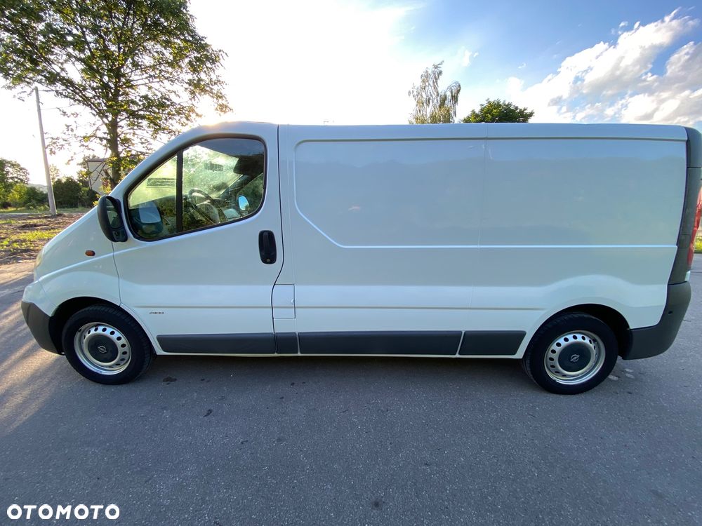 Opel Vivaro - 2