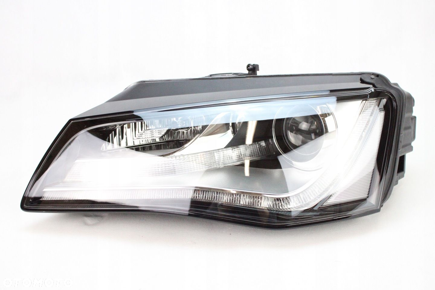 NOWA ORG LAMPA LEWY PRZÓD XENON LED AUDI A8 D4 4H0941029AE - 2