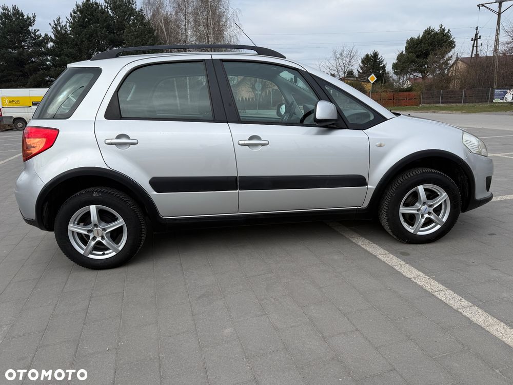 Suzuki SX4 1.6 VVT 4x4 Club - 2