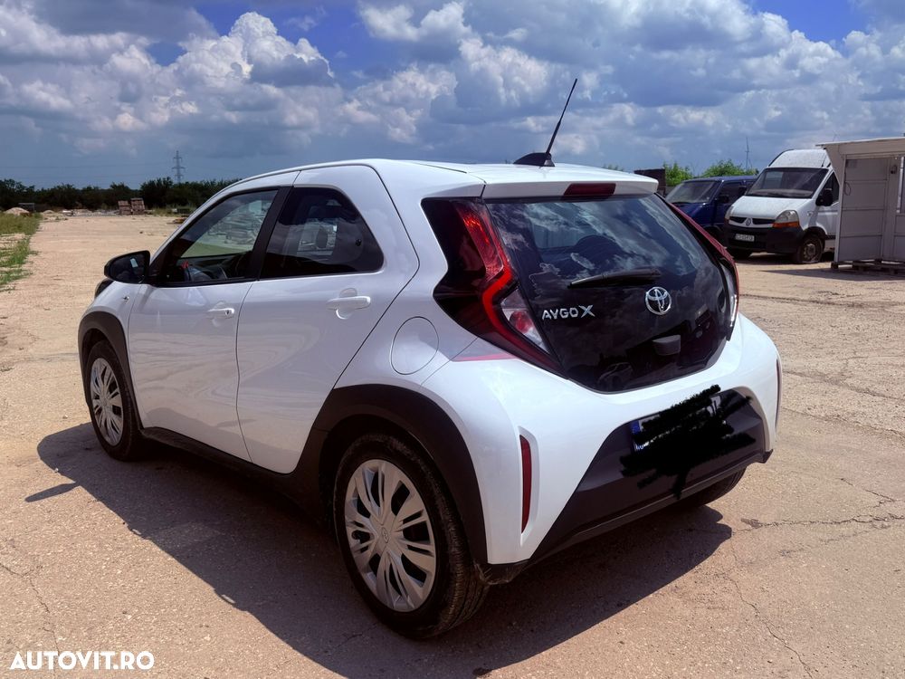 Toyota Aygo X 1.0l MT Active - 13