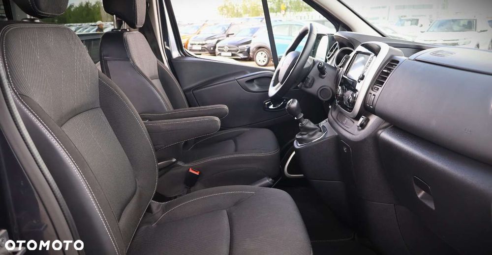 Renault Trafic - 22
