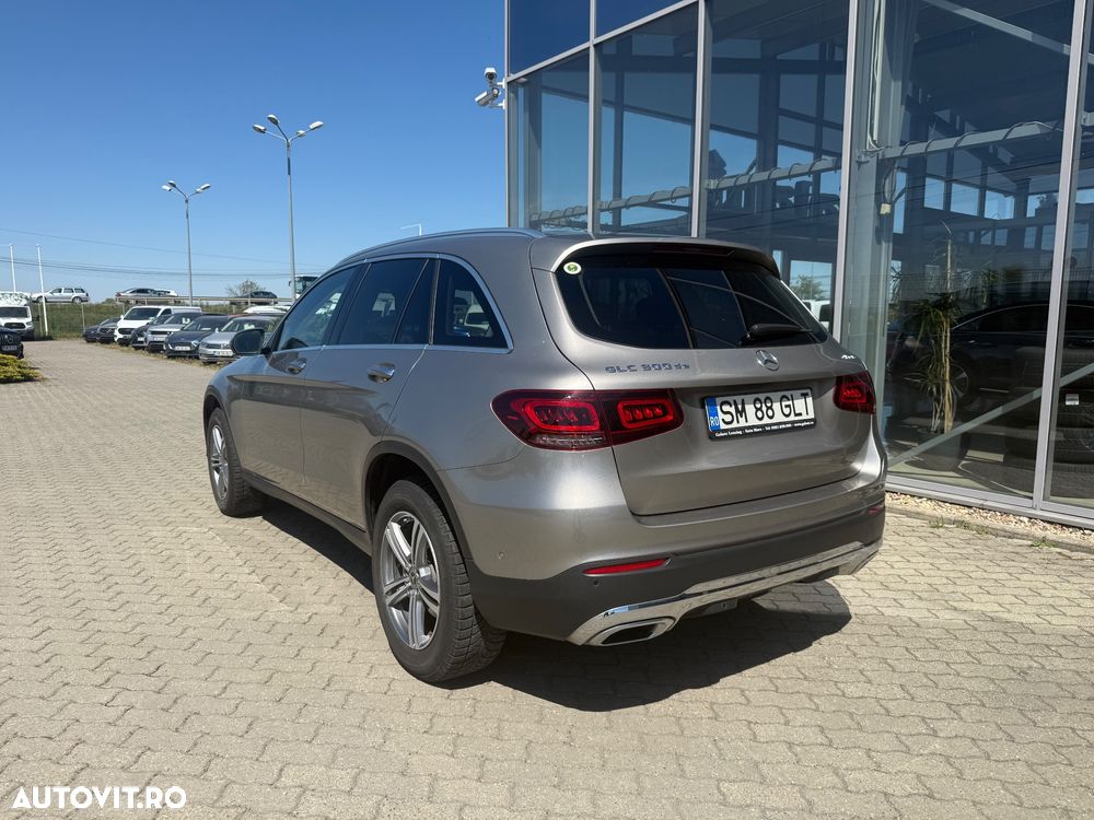 Mercedes-Benz GLC 300 de 4Matic 9G-TRONIC Exclusive - 3