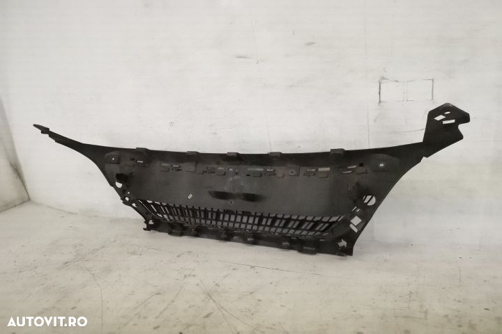 Grila Centrala Originala Cu Ornamente Crom In Stare Buna Peugeot 3008 - 6