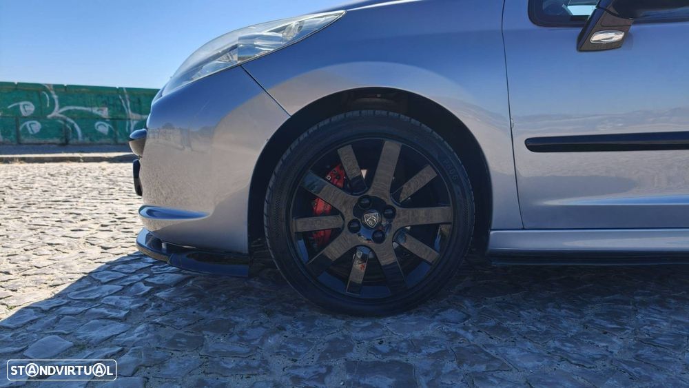 Peugeot 207 CC 1.6 HDi Sport FAP - 12