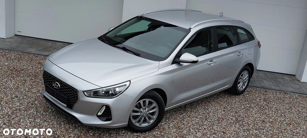 Hyundai i30 1.0 T-GDI Family - 34