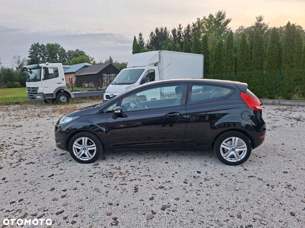 Ford Fiesta 1.25 Champions Edition - 4