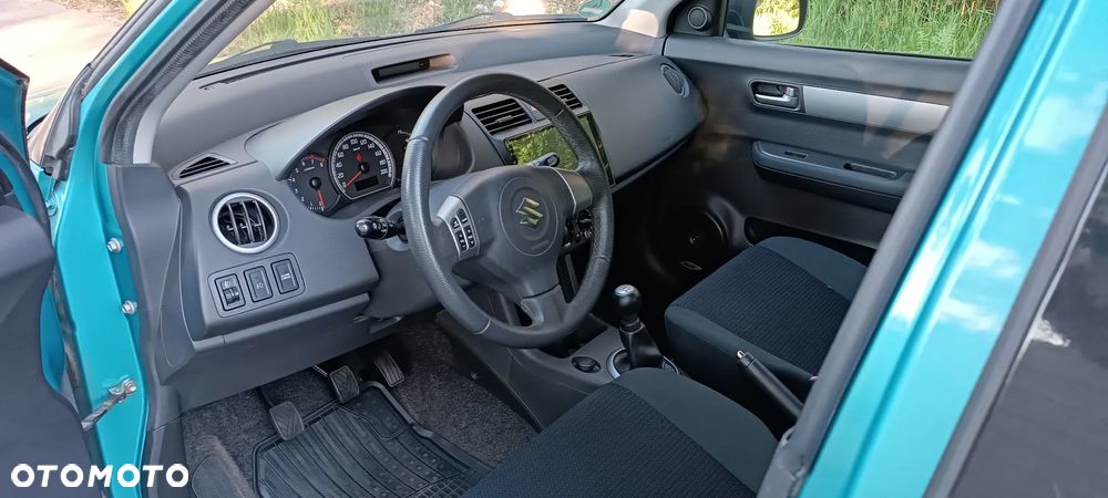 Suzuki Swift 1.3 Comfort+ - 23