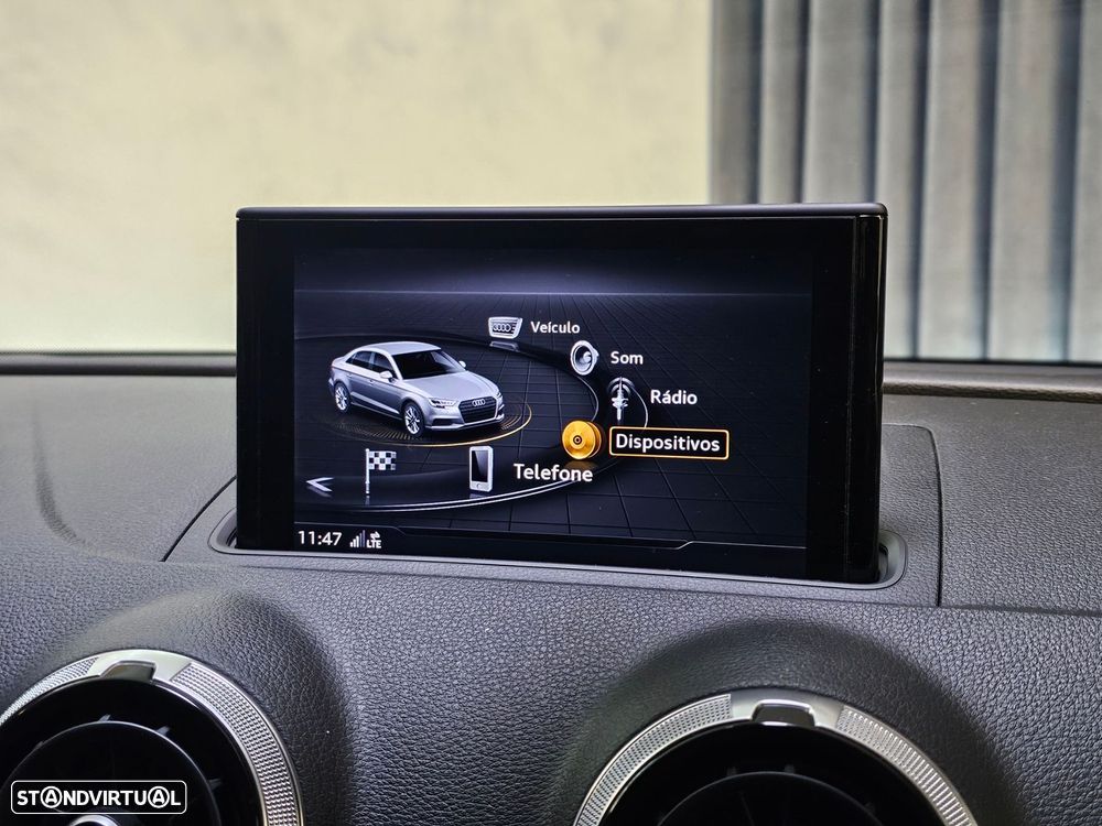 Audi A3 Limousine 2.0 TDI S line Sport Pack - 15