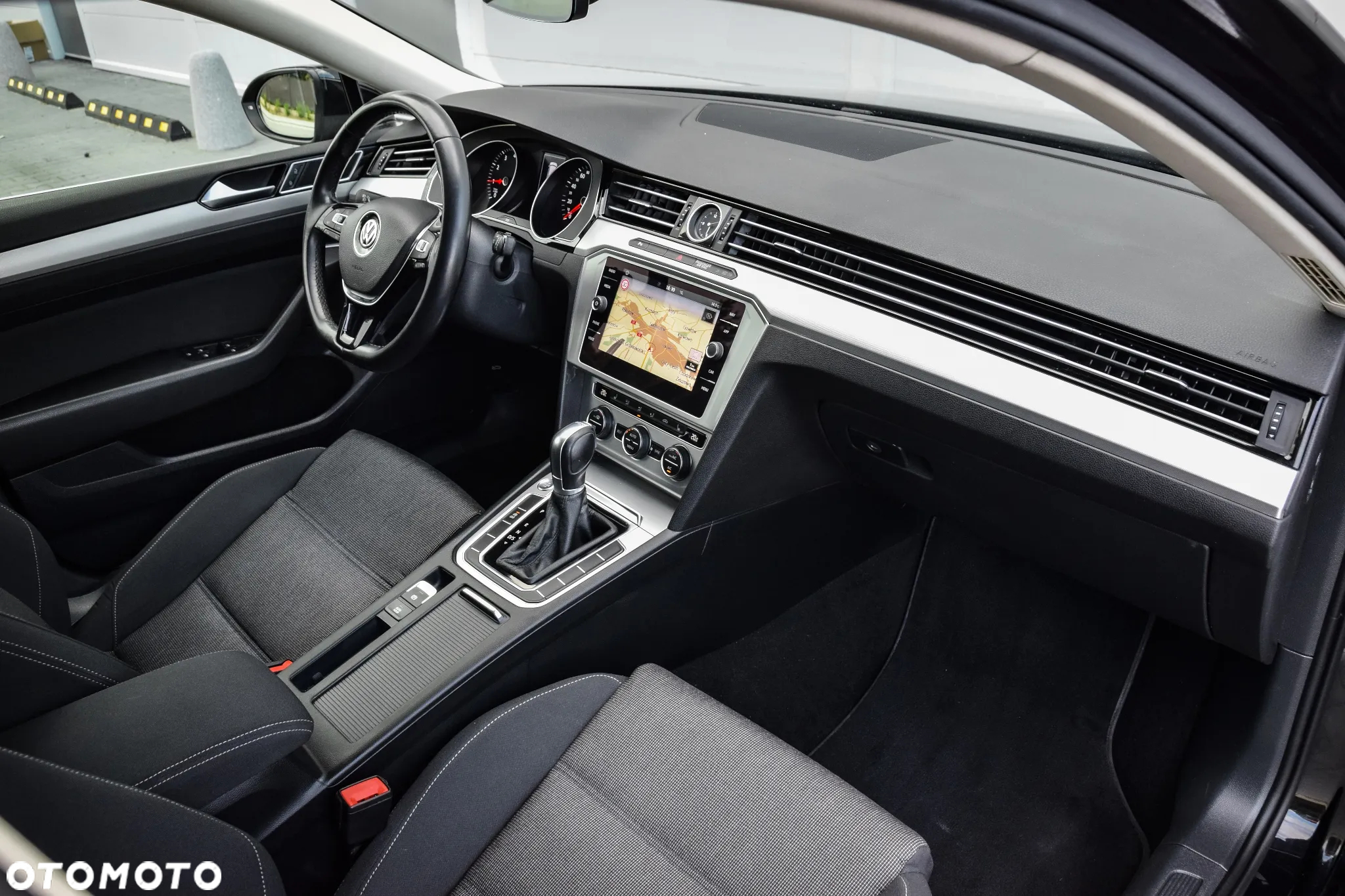 Volkswagen Passat 1.5 TSI EVO Elegance DSG - 21
